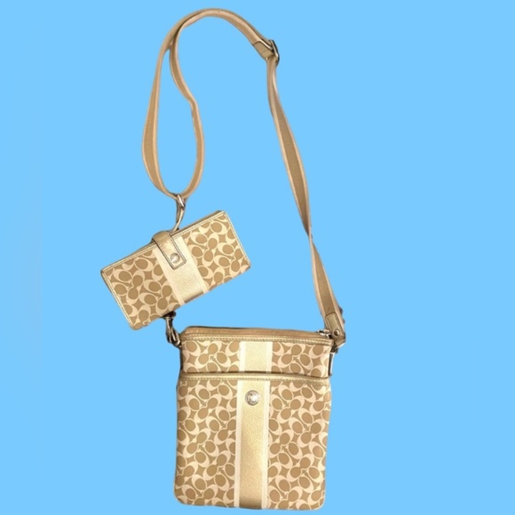 Coach Swingpack Chelsea Heritage Stripe Crossbody Bag Khaki Gold - Picture 1 of 5